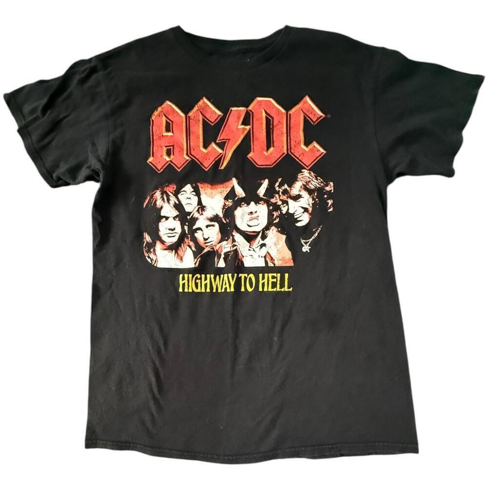 AC/DC “Highway to Hell” Band Tee – Size M